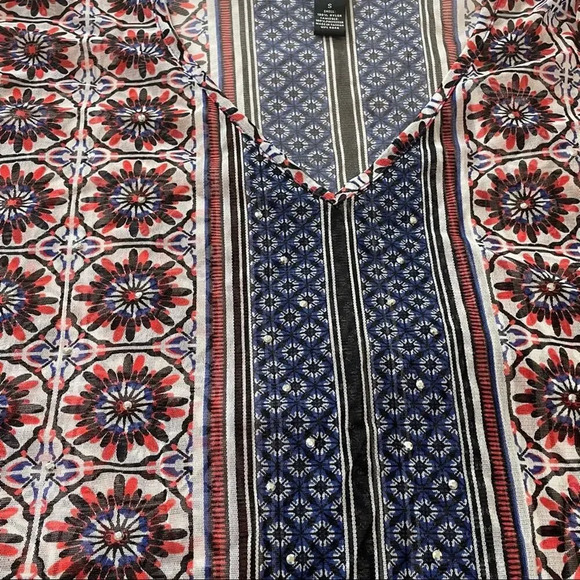 INC New York & Company Colors/Diamond accents/Retro Mesh CoverUp Small/Top - Picture 5 of 7